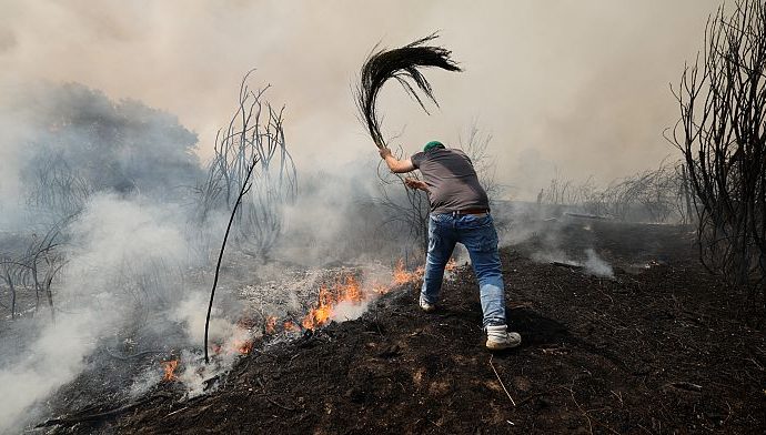wildfires-in-spain-and-portugal-force-evacuations-and-deployment-of-thousands-of-emergency-personnel