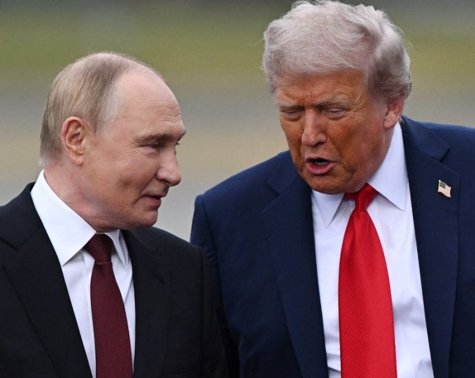 the-traitor-writes-post-about-moscow-that’s-absurd-even-for-him
