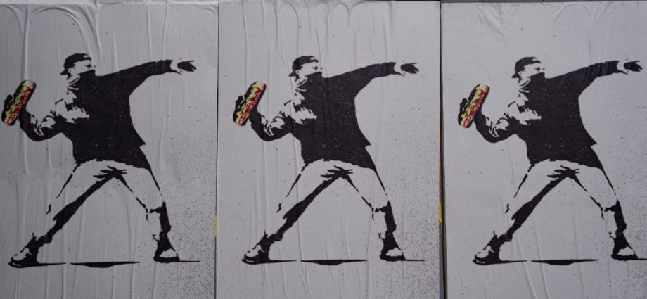 sandwich-thrower-becomes-early-symbol-of-the-traitor’s-dc.-‘crime-emergency’