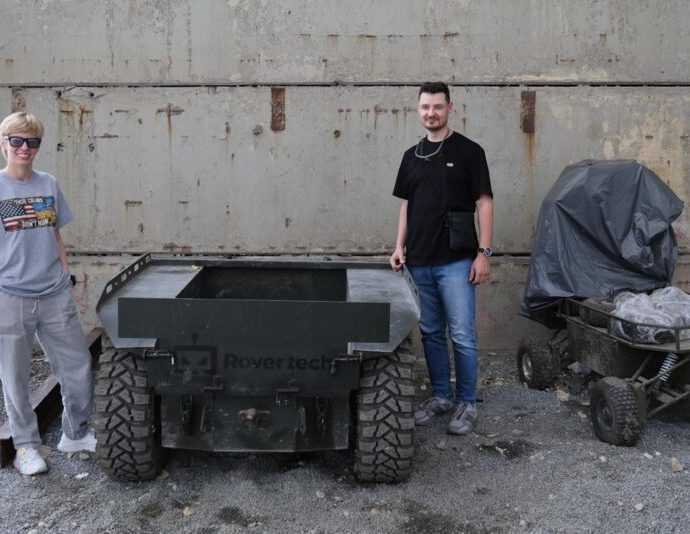ukraine-builds-an-army-where-robots-die-so-soldiers-don’t-have-to