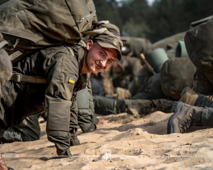 nato-banned-weapons-to-this-ukrainian-unit-now-they-study-its-tactics.