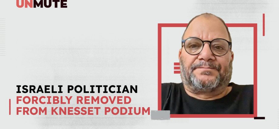 israeli-politician-forcibly-removed-from-knesset-podium