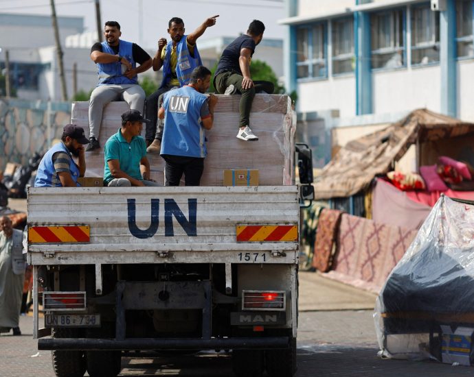 ‘shameful’:-un-says-383-aid-workers-killed-last-year,-nearly-half-in-gaza