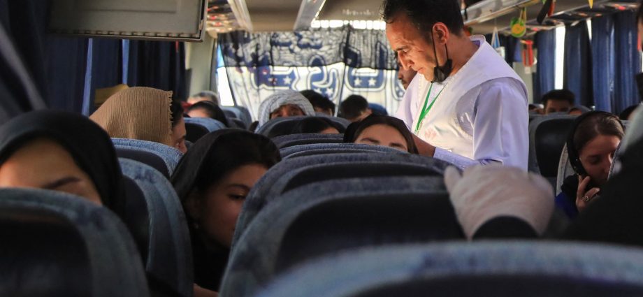 at-least-71-die-in-bus-crash-involving-afghans-deported-from-iran
