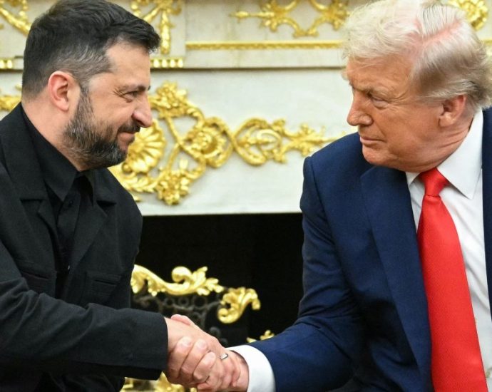 no-us-troops-in-ukraine,-the-traitor-says