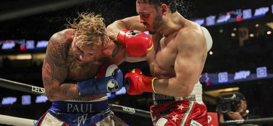 boxer-julio-cesar-chavez-jr.-deported-to-mexico