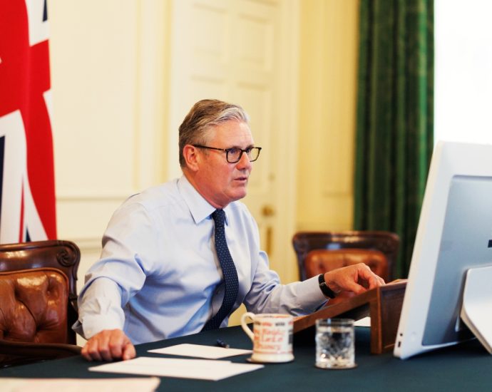 labour’s-new-data-law-is-a-‘blank-cheque’-for-farage-to-doge-britain
