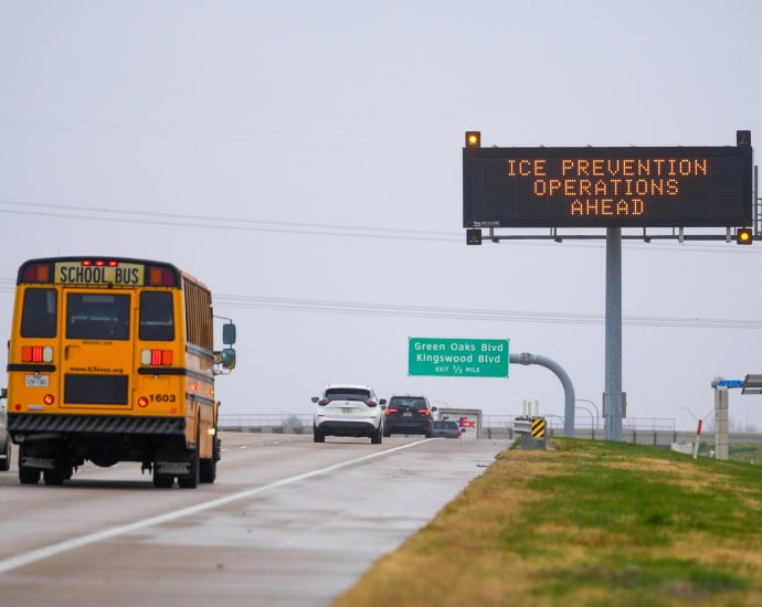 us-court-blocks-texas-law-requiring-ten-commandments-in-school-classrooms