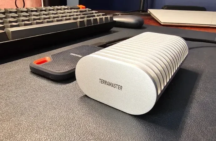 terramaster-d1-ssd-plus-review:-experience-a-faster-external-ssd
