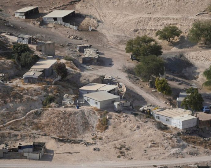 israel-approves-controversial-west-bank-settlement-project-as-its-military-begins-gaza-city-assault