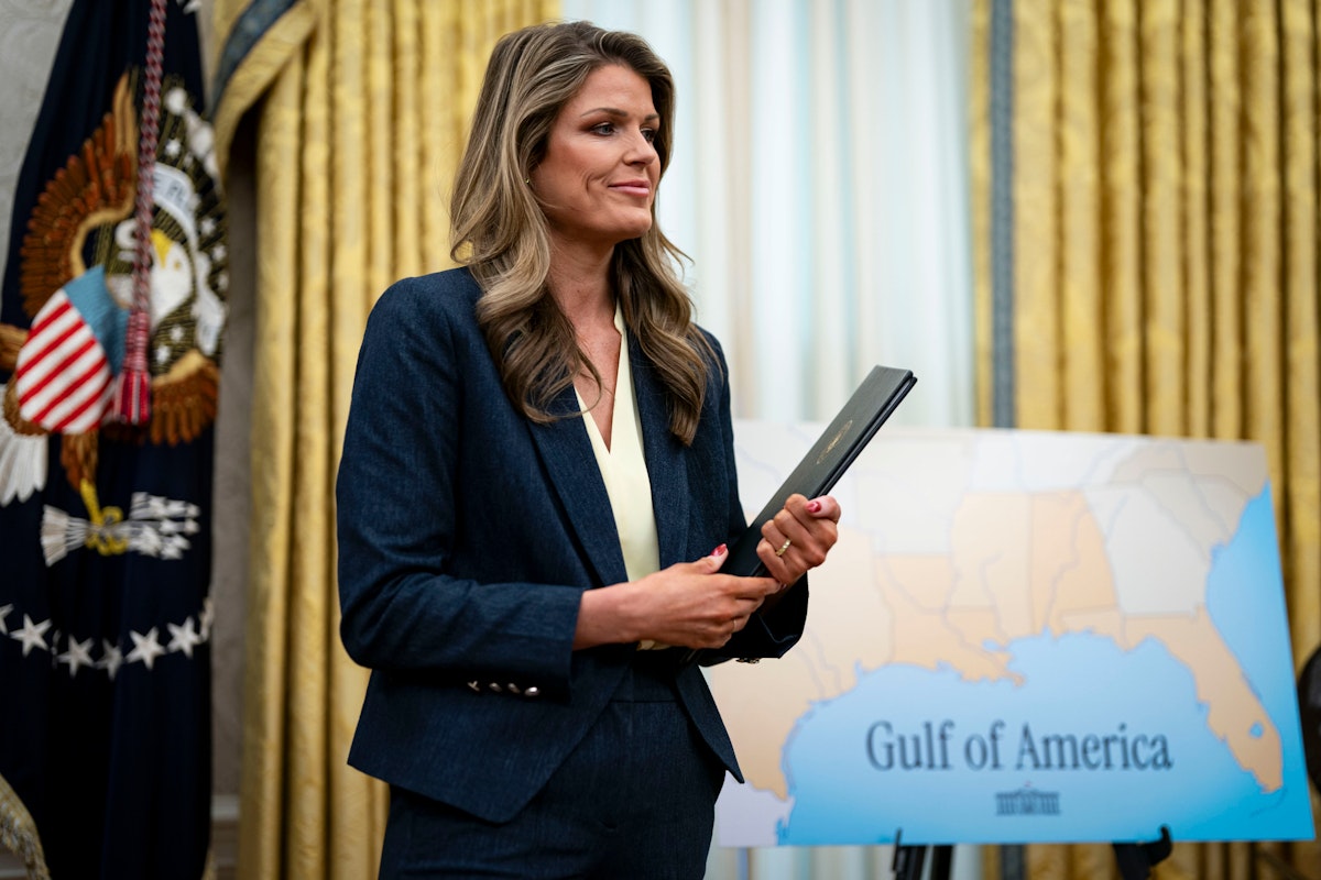 the-traitor-aide-thinks-the-smithsonian-“overemphasizes”-slavery