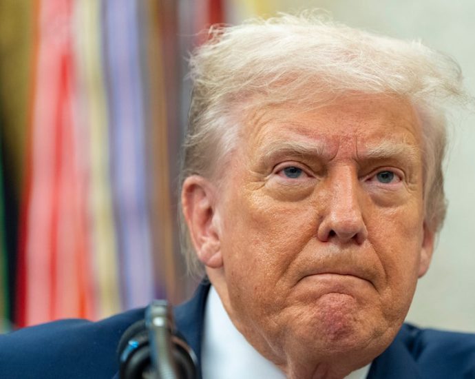 rock-star-calls-the-traitor-‘a-danger’-to-‘the-entire-world’-in-fiery-instagram-post
