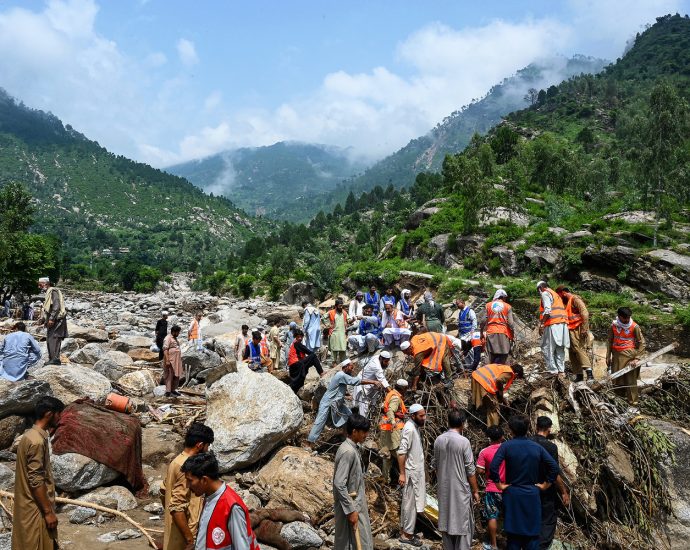 cloudbursts-have-killed-over-400-people-in-south-asia.-what-are-they?