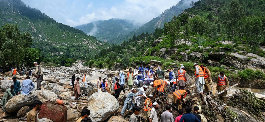 cloudbursts-have-killed-over-400-people-in-south-asia.-what-are-they?