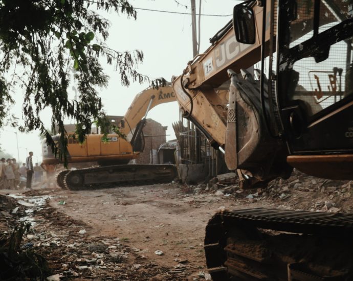 are-india’s-bulldozer-demolitions-delivering-justice-or-targeting-muslims?