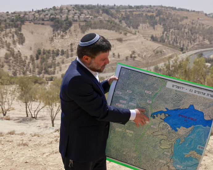 over-20-nations-join-eu,-un-in-opposing-israel’s-illegal-e1-settlement-plan