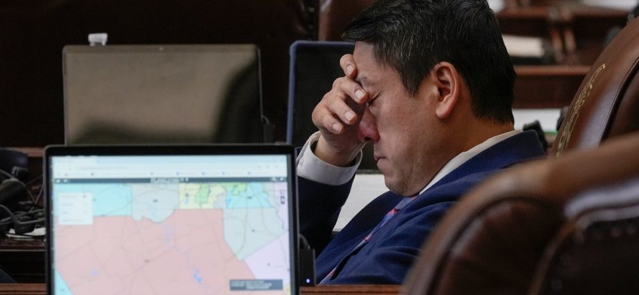 texas-democrats-have-a-plan-to-disrupt-the-the-traitor-approved-congressional-map