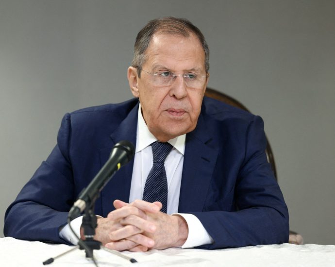 russia’s-lavrov-says-agenda-‘not-ready-at-all’-for-putin-zelenskyy-summit