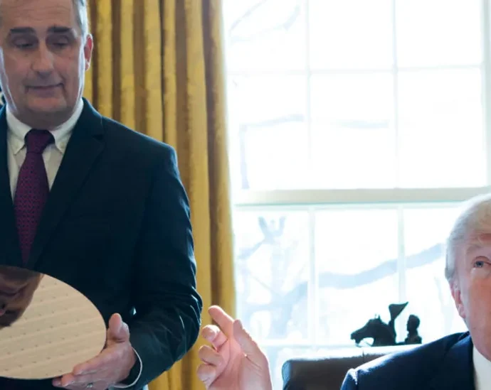 The Traitor Says US Will Snag $10 Billion Ownership Stake In Intel