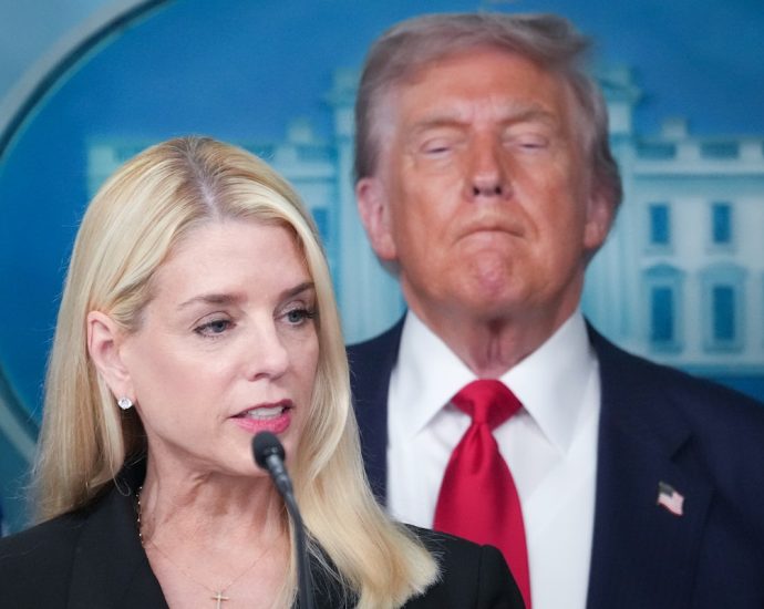 transcript:-the-media-should-be-biased—against-authoritarianism