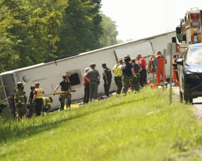 foreign-nationals-among-5-killed-in-new-york-state-tour-bus-crash