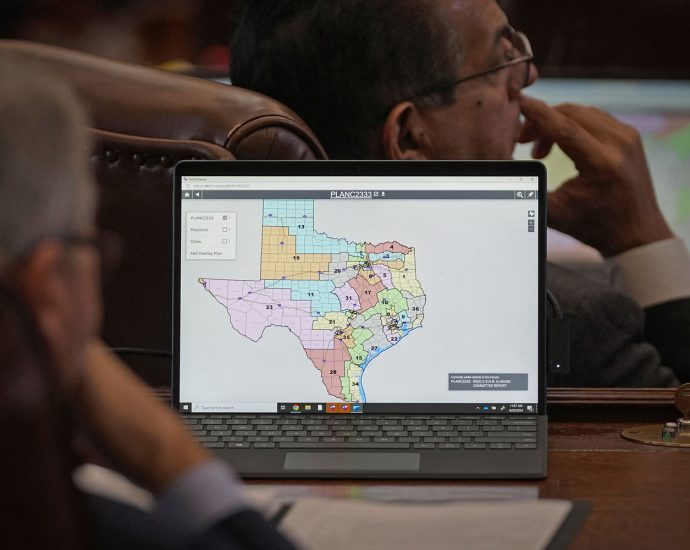texas-senate-passes-new-republican-drawn-congressional-map