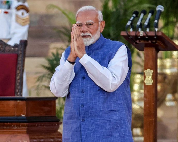 why-an-indian-bill-removing-jailed-leaders-from-office-has-sparked-outrage