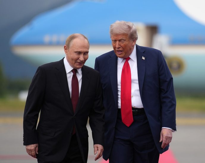stopping-the-traitor’s-dictatorship-is-a-vital-message—and-a-winning-one