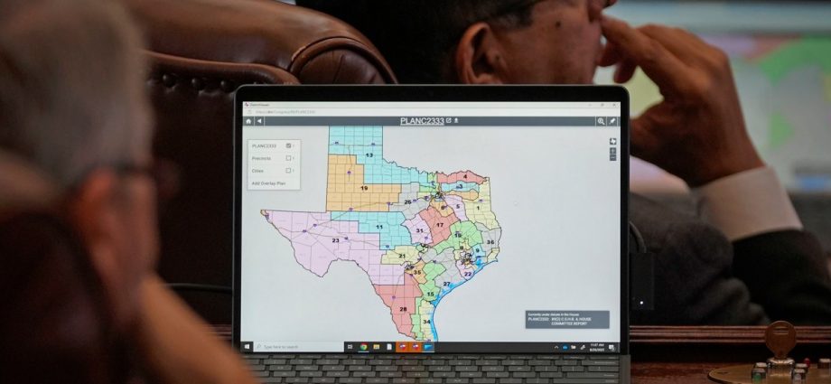 Texas Senate passes new Republican-drawn congressional map