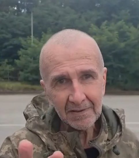 kherson’s-former-mayor-freed-from-russian-captivity-on-independence-day,-while-current-mayor-still-suffers-behind-bars