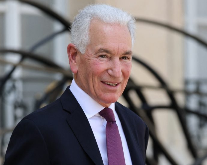 france-summons-us-ambassador-over-anti-semitism-allegations