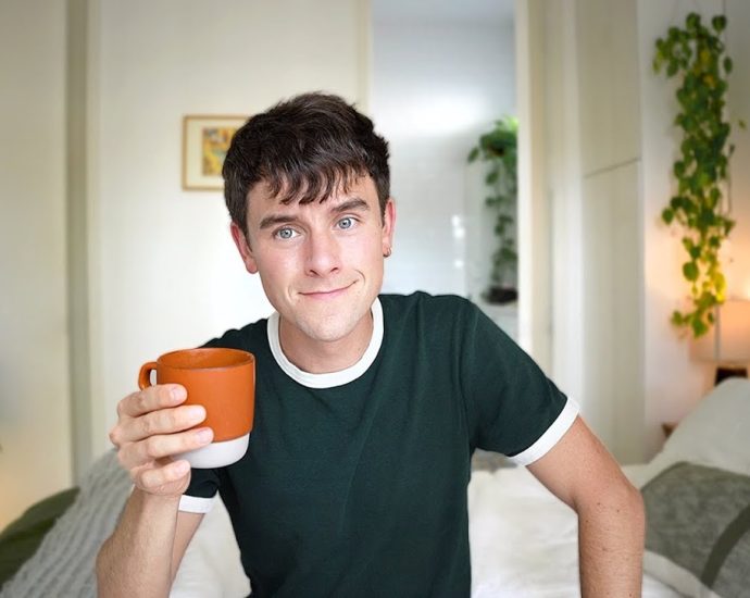 ‘my-good-side’:-connor-franta-addresses-troye-sivan-relationship-with-sweet-message-‘for-him’