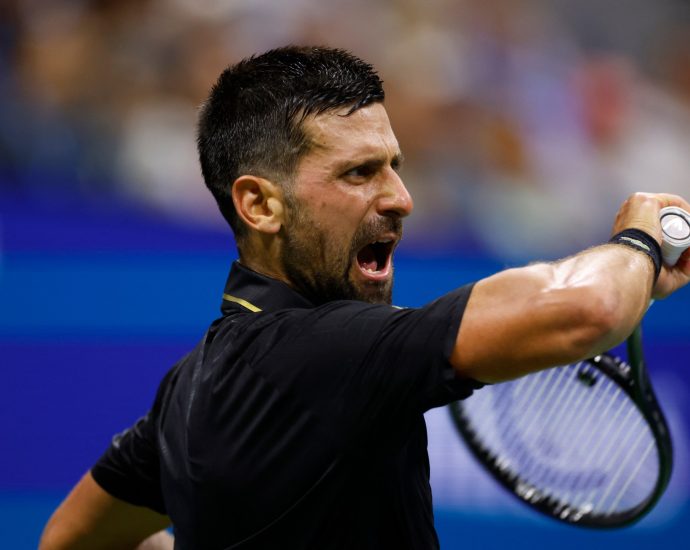 novak-djokovic-battles-to-win-first-round-match-at-us-open