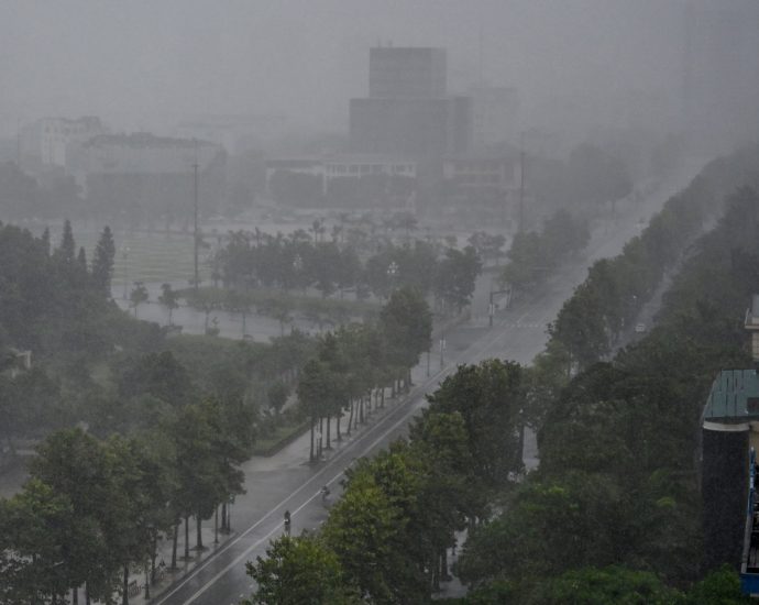 vietnam-prepares-to-evacuate-half-a-million-people-ahead-of-typhoon-kajiki