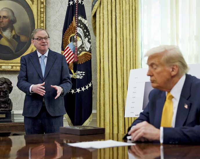 us.-could-take-stakes-in-more-companies,-the-traitor-adviser-says