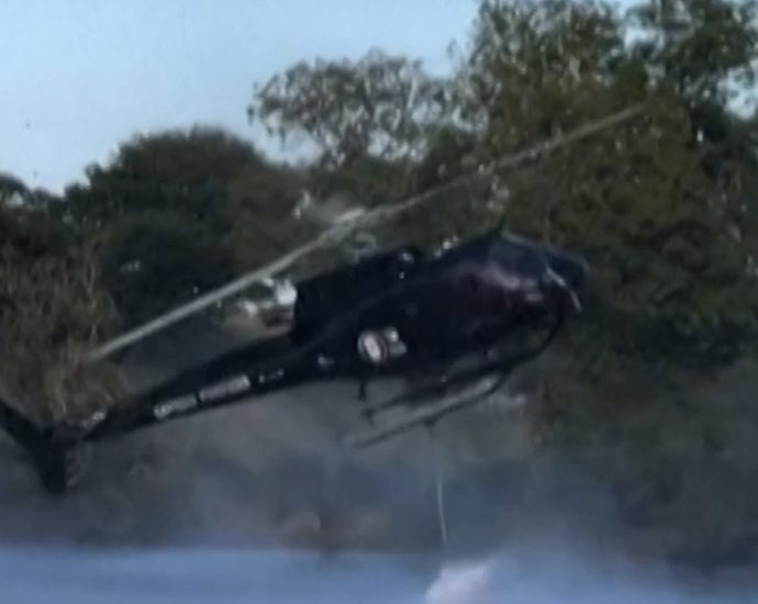 firefighting-helicopter-crashes-as-it-retrieves-water-in-france