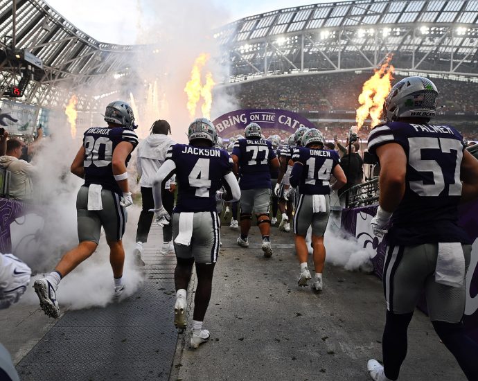 kansas-state-qb-avery-johnson’s-father-and-brother-issue-apology-after-their-ireland-brawl-goes-viral