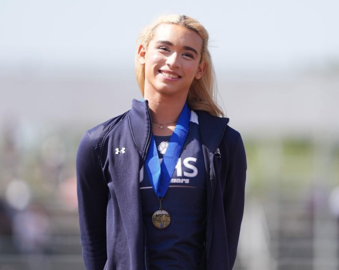 more-california-high-school-volleyball-teams-are-forfeiting-games-over-a-trans-player-at-one-school