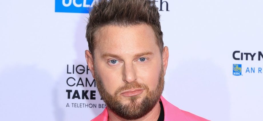bobby-berk-breaks-silence-on-new-show-announcement-after-‘queer-eye’-cancellation