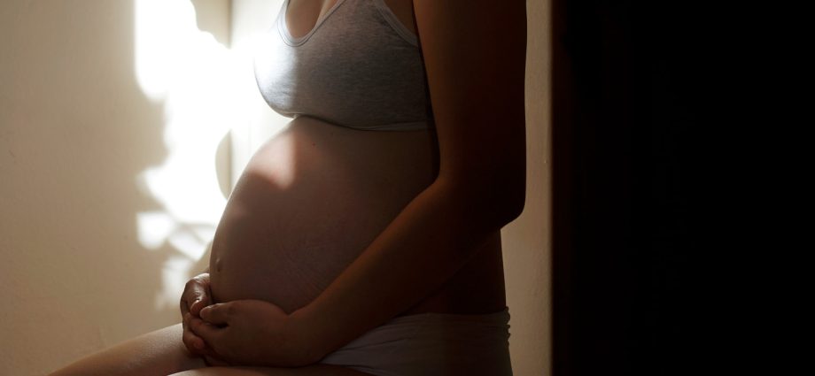 most-women-under-50-have-risk-factors-for-birth-defects-that-can-be-lowered,-cdc-finds