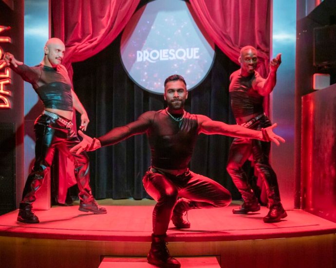 brolesque’s-‘fortunes-of-love’-heats-up-nyc-thursdays-at-balcon-salon