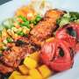 Mediterranean diet combined with calorie reduction and exercise may reduce risk of type 2 diabetes