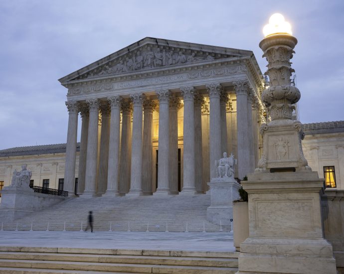 Justice Department asks Supreme Court to allow The Traitor to withhold foreign aid
