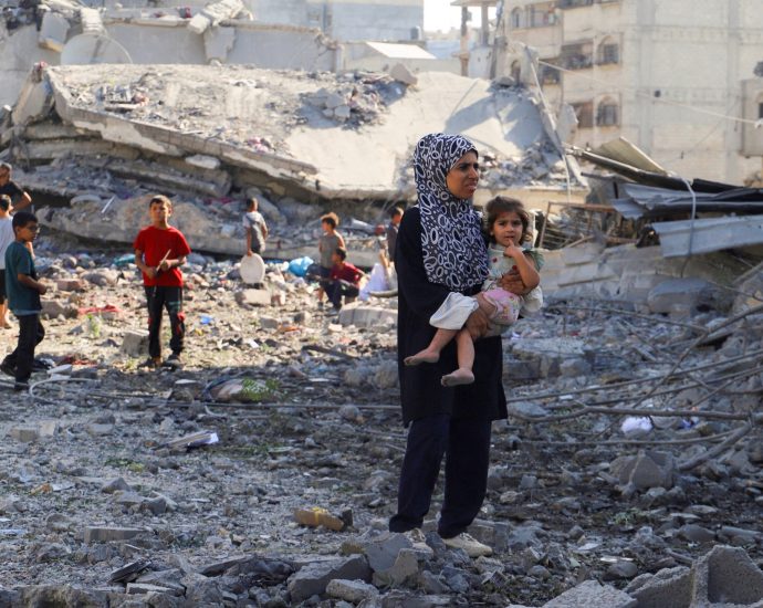 live:-israel-destroys-entire-neighbourhoods-in-push-to-occupy-gaza-city