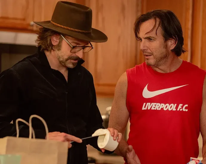 bradley-cooper’s-‘is-this-thing-on?’-serves-midlife-crisis-with-stand-up-spirit-for-laura-dern-and-will-arnett