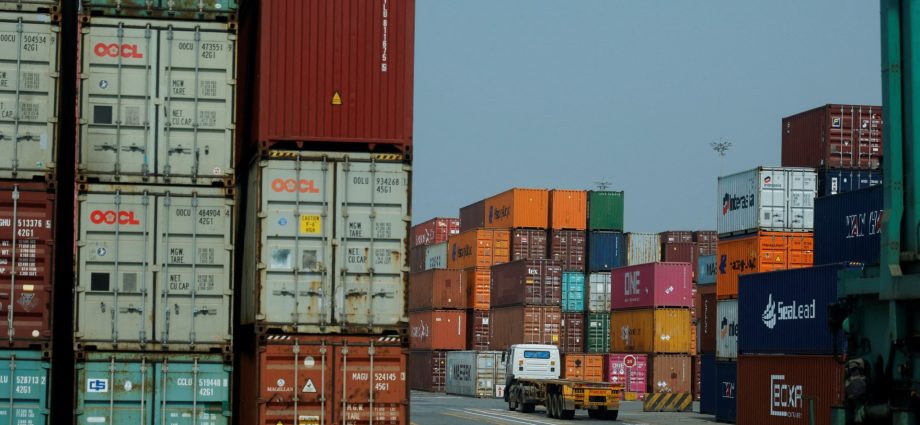 us-imposes-50-percent-tariff-on-india-over-russian-oil-purchases