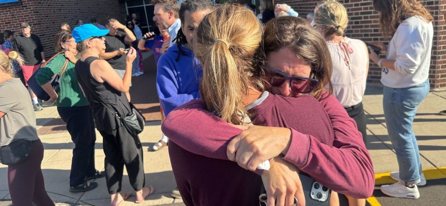 minneapolis-school-shooting-kills-2-children,-injures-17:-“these-kids-were-literally-praying”
