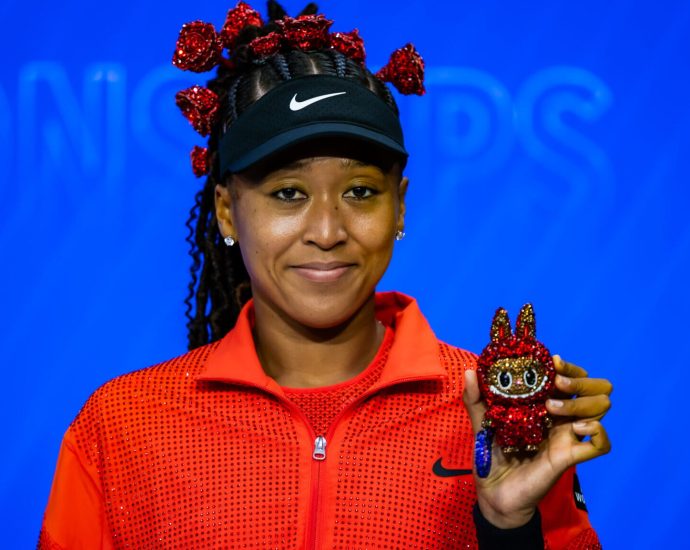 naomi-osaka-shows-off-bedazzled-labubu-at-us.-open-debut