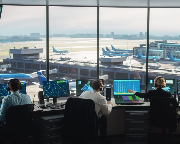 cool!-new-ai-designed-to-translate-“aviation-english”
