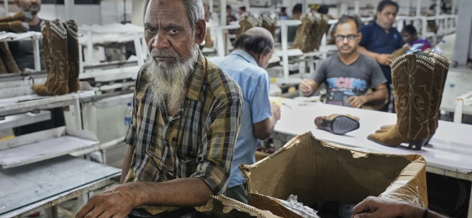 indian-workers-begin-to-feel-impact-of-the-traitor’s-tariffs